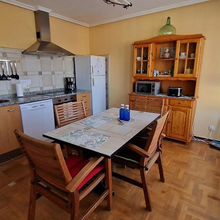 Apartamento Parque Del Oeste Овьедо Экстерьер фото