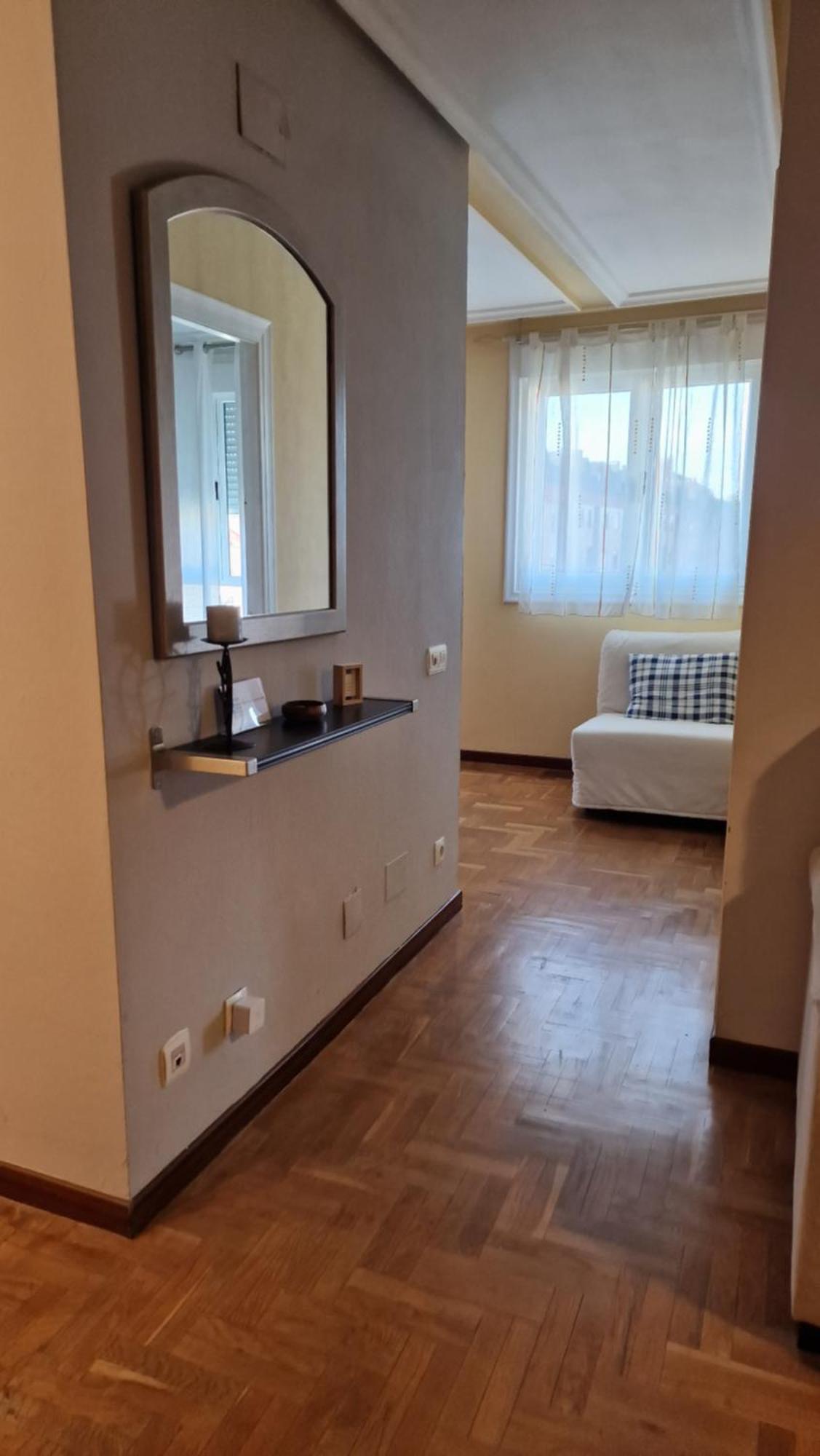Apartamento Parque Del Oeste Овьедо Экстерьер фото